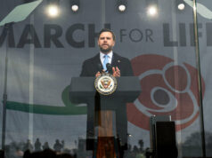 JD Vance ficou ainda mais assustador JD Vance ficou ainda mais assustador