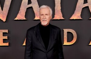 James Cameron conta por que ele mudou permanentemente sua família para a Nova Zelândia James Cameron conta por que mudou sua família para a Nova Zelândia GettyImages-2251013698