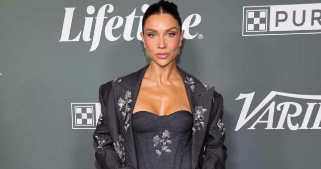 Dançando com as estrelas Jenna Johnson e Val Chmerkovskiy Uma linha do tempo de seu romance