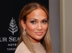 Jennifer Lopez continua usando este estilo de cardigã perfeito para o inverno – Compre 18 sósias Jennifer Lopez continua usando este estilo de cardigã perfeito para o inverno – Compre 18 sósias