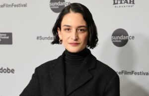 Jenny Slate revela o que ‘aumentou minha confiança’ depois do drama ‘It Ends With Us’ Recurso Jenny Slate não discutirá a batalha legal que termina conosco
