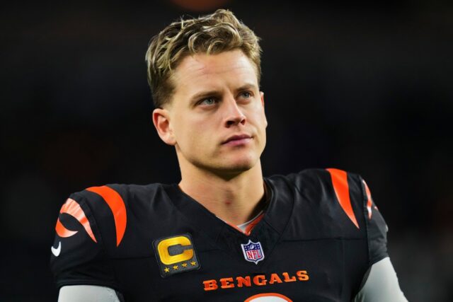 Joe Burrow, do Bengals, defende árbitros da NFL e dispara contra os fãs nas redes sociais
