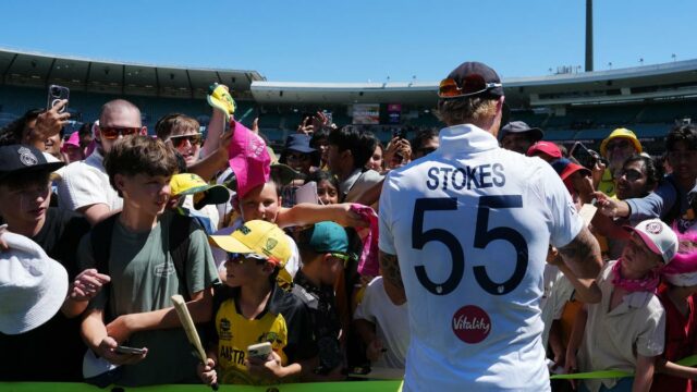 Jogadores e administração da Inglaterra enfrentam avaliação de desempenho após derrota desigual do Ashes na Austrália
