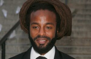 John Forté morto aos 50 anos: como um prodígio musical passou da pobreza para os Fugees, da prisão para Martha’s Vineyard John Forté morto aos 50 anos: como um prodígio musical passou da pobreza para os Fugees, da prisão para Martha's Vineyard