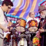 John Mayer presta homenagem sincera a Bob Weir: 'Te encontrarei na música'