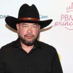 Como Jon Gosselin incluiu a filha de Stephanie Lebo nos votos de casamento