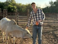 Jovem cientista pecuário ajuda a pesquisar alimentação sustentável para gado em Kimberley Jovem cientista pecuário ajuda a pesquisar alimentação sustentável para gado em Kimberley