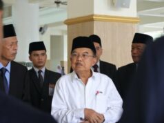 Jusuf Kalla acredita que o Conselho de Paz de Gaza deve envolver cidadãos palestinos-israelenses Jusuf Kalla acredita que o Conselho de Paz de Gaza deve envolver cidadãos palestinos-israelenses