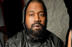 Kanye West diz que carta de desculpas ‘não se trata de reviver minha comercialidade’: ‘Esses sentimentos de remorso pesavam tanto em meu coração’ Kanye West diz que carta de desculpas ‘não se trata de reviver minha comercialidade’: ‘Esses sentimentos de remorso pesavam tanto em meu coração’