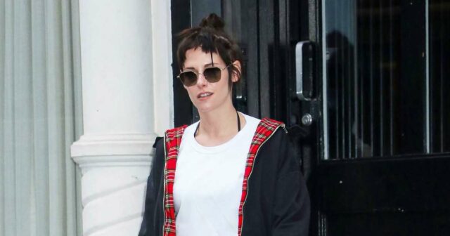 Kristen Stewart mostra sua roupa íntima em uma roupa completamente Evolução da moda de Kristen Stewart