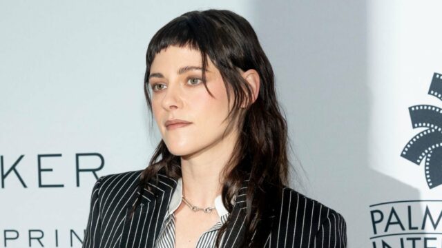 Kristen Stewart pronta para cravar os dentes em um remake de 'Crepúsculo' como diretora: 'Estou comprometida' | Vídeo
