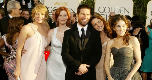 Kristin Davis explica por que ela lambeu o rosto de Chris Noth no tapete vermelho