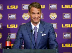 LSU, Lane Kiffin Land First Transfer QB enquanto a decisão de Sam Leavitt se aproxima Lane Kiffin