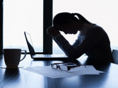 Lacuna de conscientização alimenta transtornos de saúde mental em jovens adultos indianos: especialistas Lacuna de conscientização alimenta transtornos de saúde mental em jovens adultos indianos: especialistas