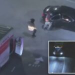 Suspeitos mudando de um U-Haul roubado para outro veículo durante uma perseguição em Los Angeles.