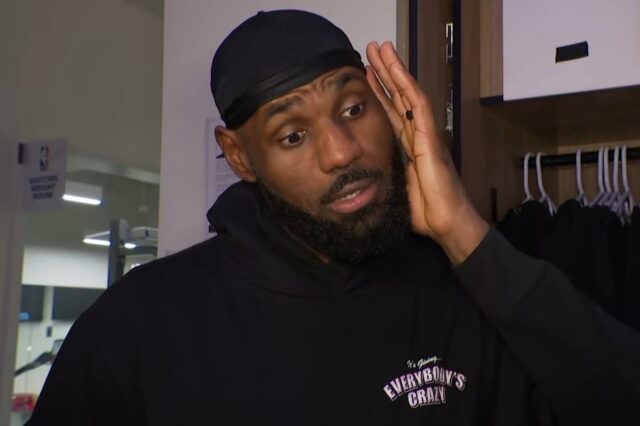 LeBron James ainda enfrenta críticas após 23 anos de carreira na NBA
