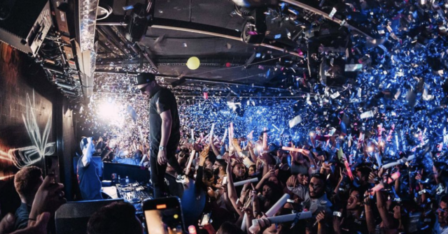 Leis de bloqueio 'abolidas' enquanto o governo de NSW pressiona para reviver a vida noturna de Sydney
