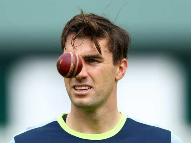 Lesionado Pat Cummins fora da seleção australiana da Copa do Mundo T20
