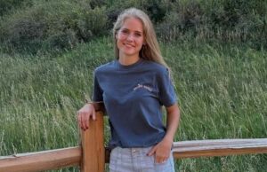 Lydia Plath faz comentários raros sobre testemunhar a morte do irmão de 17 meses Lydia Plath tem ciúmes da irmã mais velha que optou por não aparecer na reality TV