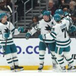 Macklin Celebrini marca um gol deslumbrante e auxilia na vitória do OT enquanto Sharks surpreende os Kings