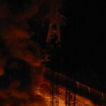 Maduro declara estado de emergência após explosões em Caracas e reivindica ataques aéreos dos EUA