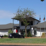 Kumanjayi Dempsey, 44, foi encontrada sem resposta durante uma verificação de cela na Tennant Creek Watch House em 27 de dezembro, cerca de 30 minutos depois que a CCTV a mostrou caindo no chão.