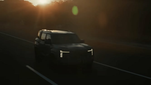 Mais populares: Fortuner Nyungsep em Gotekan, novo SUV Mitsubishi e pagamento de impostos na Indomaret
