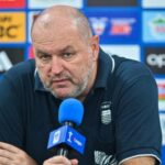 Mais populares: Persib anuncia Layvin Kurzawa, Jordi revela o bate-papo de John Herdman