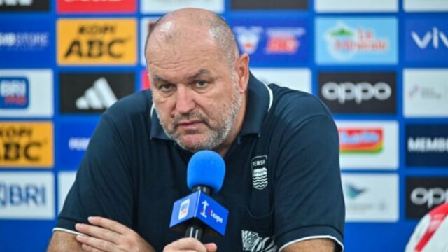 Mais populares: Persib anuncia Layvin Kurzawa, Jordi revela o bate-papo de John Herdman
