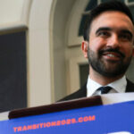 Mamdani promete governar como socialista democrata em discurso de posse