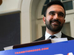 Mamdani promete governar como socialista democrata em discurso de posse Mamdani promete governar como socialista democrata em discurso de posse