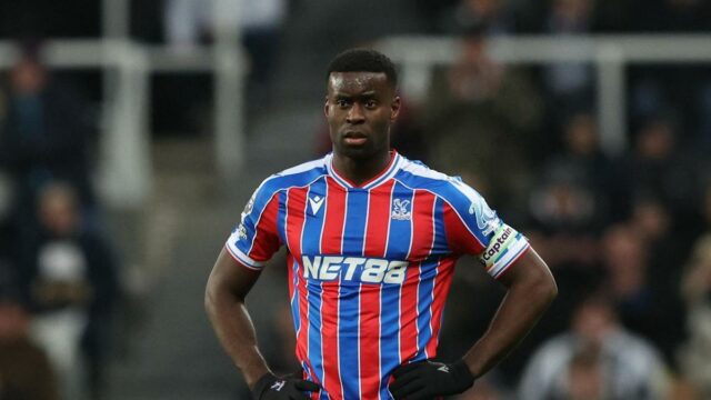 Man City fecha acordo para contratar Guehi, zagueiro do Crystal Palace, diz reportagem
