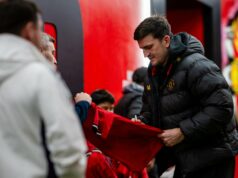 Man Utd agora é um dos três clubes da Premier League que estão rastreando o potencial substituto de Harry Maguire Harry Maguire comemora gol pelo Manchester United.