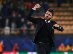 Man Utd deve tomar uma decisão iminente sobre o novo técnico interino, Michael Carrick, impressionando Ineos Ruud van Nistelrooy de perto.