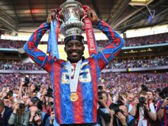 Man Utd interessado em atacante avaliado em £ 50 milhões, seu técnico realmente não quer perdê-lo Gráfico Mateta