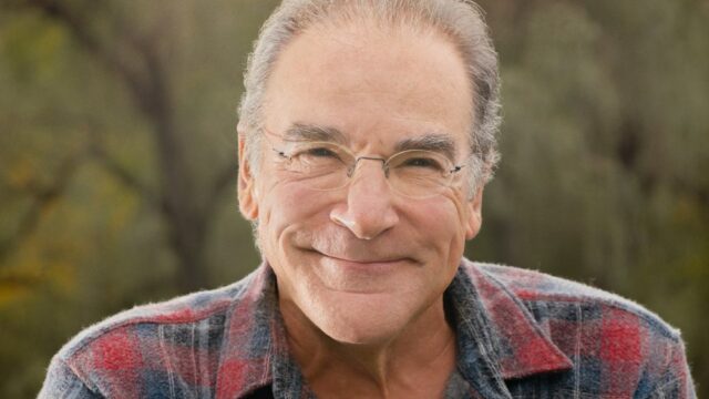 Mandy Patinkin entra na série ‘God of War’ como Odin Mandy Patinkin entra na série ‘God of War’ como Odin