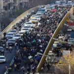 Manifestação massiva no Irã desencadeia motins, 7 pessoas mortas e dezenas presas