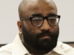 Marido afastado acusado de matar a esposa antes do divórcio recebe sentença de prisão perpétua TikToker que atirou e matou a esposa e o homem que ele pensava que ela estava namorando, condenado à prisão perpétua 709