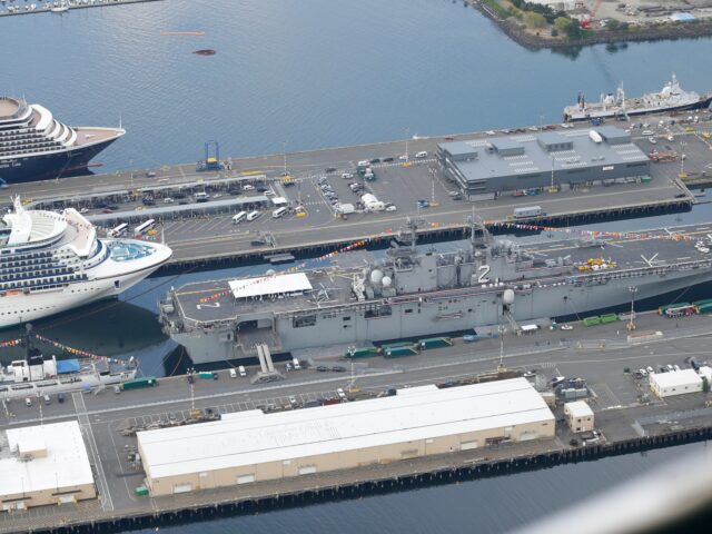 Marinheiro dos EUA condenado a 16 anos de prisão em caso de espionagem chinesa
