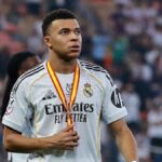 Mbappé ausente dos treinos enquanto Arbeloa assume o comando do Real Madrid