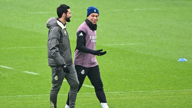 Mbappe e Vinicius entre as cinco estrelas do Real Madrid Arbeloa 'sempre' quer jogar
