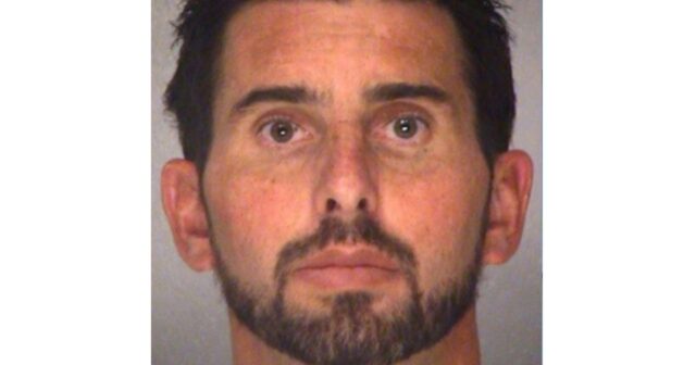 Jeremy Allen Crédito Condado de Suffolk DA