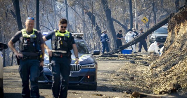 Morte no incêndio florestal é ‘devastadora’, diz primeiro-ministro, enquanto as Incêndios florestais em Victoria