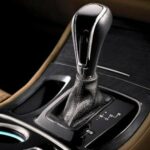 Muitos fazem isso sem perceber, isso é culpa dos motoristas de carros automáticos