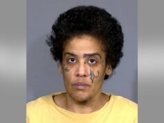 Mulher de Indiana sentou-se no rosto de uma criança de 1 ano e tentou ‘sacrificar’ a criança Babá é presa após supostamente bater no rosto de um menino de 7 meses, causando sangramento cerebral