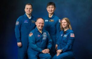 NASA considera trazer tripulação para casa mais cedo devido a problema médico com astronauta Ícone de conversão de texto em fala