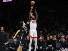 NBA Roundup: Durant lidera Rockets sobre Nets pela quarta vitória consecutiva NBA Roundup: Durant lidera Rockets sobre Nets pela quarta vitória consecutiva