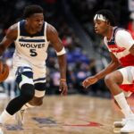 NBA adia jogo do Minnesota Timberwolves após tiroteio fatal no ICE em Minneapolis