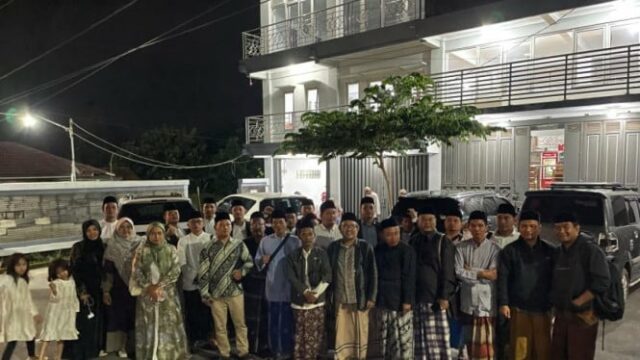 NU Young Kiai detém Bahtsul Masail e insta PBNU a demitir Gus Yaqut e Gus Alex
