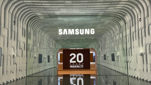 Uma grande micro TV RGB